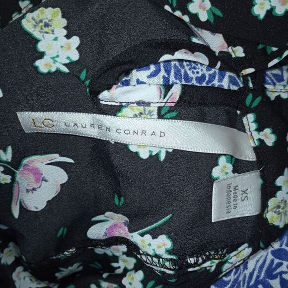 LAUREN CONRAD BLACK FLORAL CAMI SZ.XS EUC - Picture 6 of 7